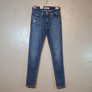 Levi's Women's 711 Skinny Jeans W 24 L 30 Midrise/00 Medium Straight Leg NWT
